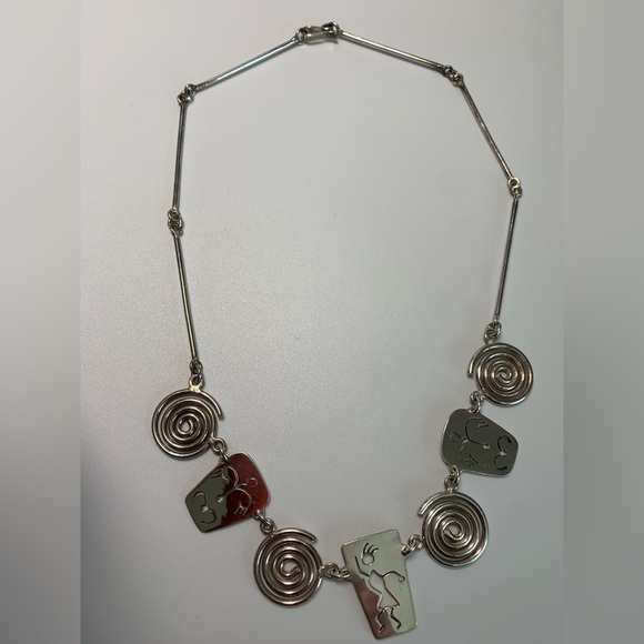 Vintage Rare Sterling Silver Spiral & Cut-Out Abstract Silpada-Like Necklace - Picture 10 of 16